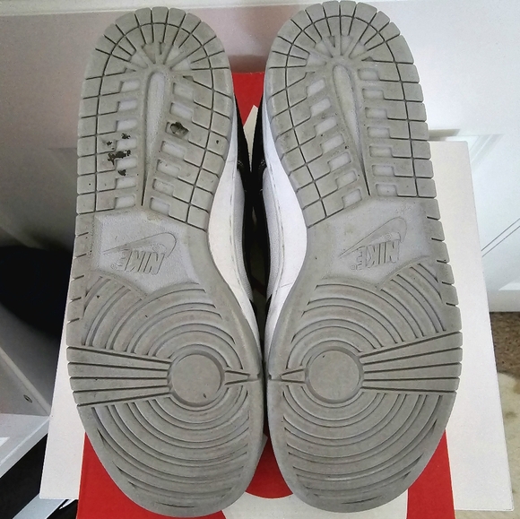 Nike Dunk Low Golden Gals Women 9.5 Men 8 - Picture 5 of 7